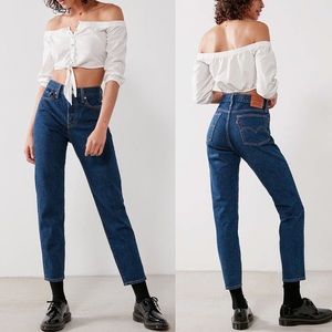 New Levis Wedgie Fit Dark Wash Skinny 